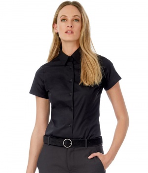 Dámská elastická popelínová košile s krátkým rukávem B&C (SWP24)